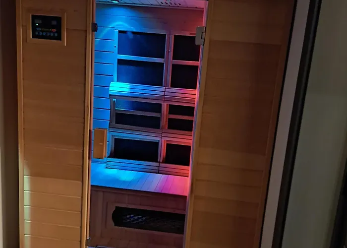 Villa Holiday Home *